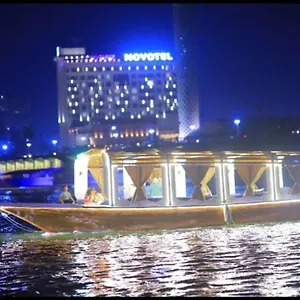 Botel Nile Boat *