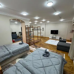 Modern Cozy Prime Location In Maadi Cairo