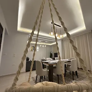 Top Apartments Apartment *