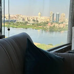شقه فندقيه علي نهر النيل 704 * Cairo