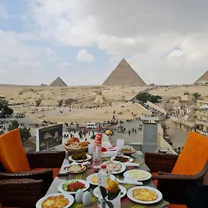 Hayat Pyramids View Hostal *