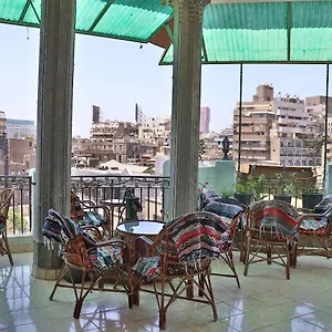 Cecilia * El Cairo