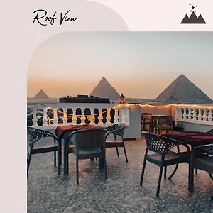 New Star Pyramids View Guest house