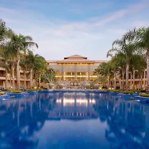 Dusit Thani Lakeview Hotel El Cairo