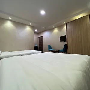 Ma Egyptian Hotel