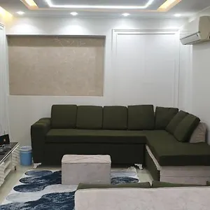 Apartment شقه مفروشه ب النزهه للايجار ايام ومداد طويله *