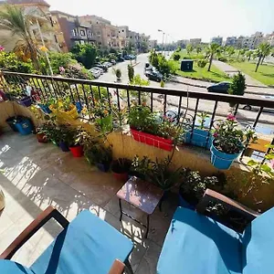 Shared Close To Airport Garden View مشترك بالقرب من المطار مطل على حديقة *