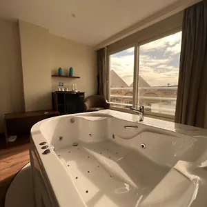 The Boutique Pyramids Hotel Kafrat al Jabal