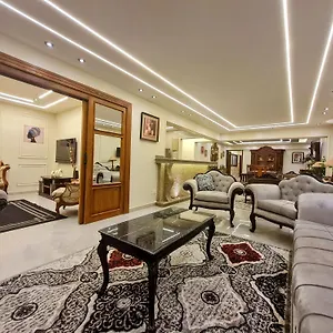 Apartment Luxurious 3-bedroom Dokki Downtown - Ideal Location Downtown *