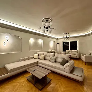 Apartment Elegant