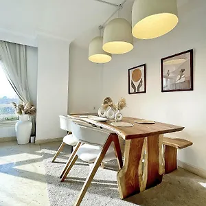 Apartment Nile Zamalek-luxurious Retreat *