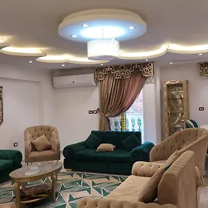 مفروشة سوبر ديلوكس في المهندسين للأسر و العوائل Cairo