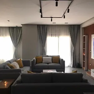ثلاث غرف التجمع الخامس البنفسج عشرة Apartment