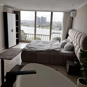 Royal Nile View 4br