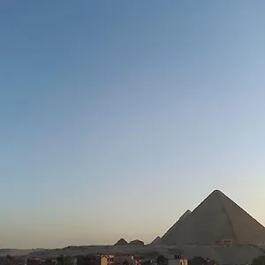 View 6 Pyramids Hotel 2*