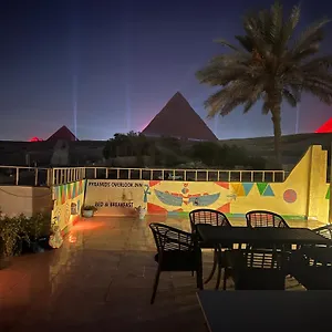 Inn Pyramids Overlook 2*
