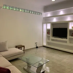Elite With Private Entrance In New *
