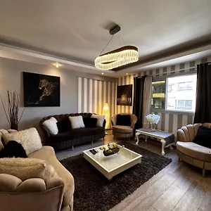 Apartment Luxury Close To Shopping Malls Cairo