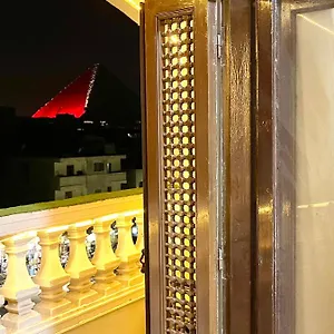 Apartment The Pharaohs Pyramids View