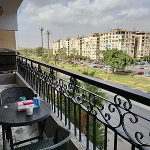 Apartment Flat At Prime Location With Wifi And Garden View Near Cai Airport