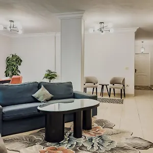 Apartment Distinct & Decent 2 Bdr Steps From Nightlife And Airport *