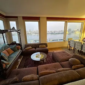 Royal Nile View 2br Giza