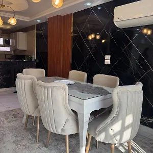 Apartament Cozy By Subway Station