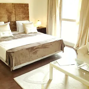 Super 3 Bed In Uptown