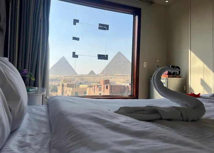 صورة فندق Pyramids Hills View Kafret el-Gabal