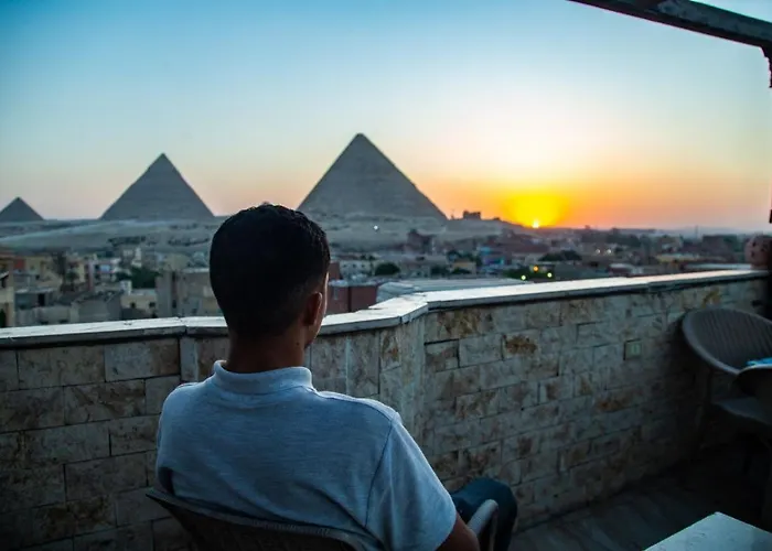 صورة فندق Historical Pyramids Hills Kafret el-Gabal