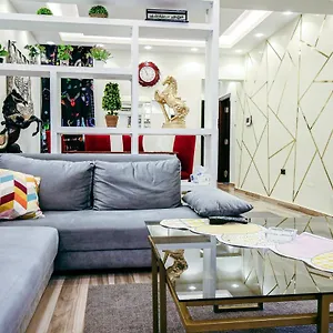 Comtemporary In Cairo's Centre Apartment *
