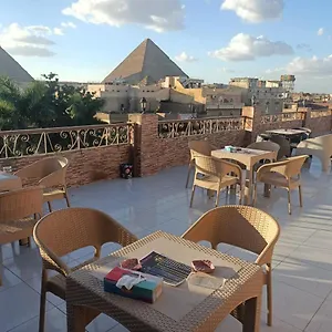 Anubis Pyramids Hostel *