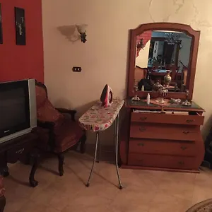 شقه مفروشه بثلاث غرف Cairo