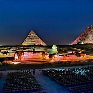 Town Pyramids Hotel