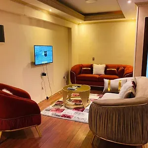 Apartment عباس العقاد