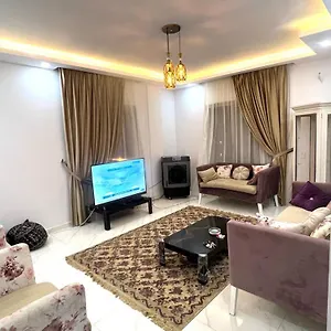 شقه غرفتين بجوار سبوت مول في زيزنيا * Cairo