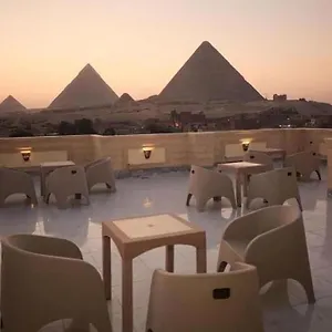Hyatt Pyramids Homestay