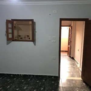 Apartment شارع على سلامة متفرع من يوسف ابو طالب - الحرفيين - السلام *