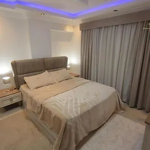 Apartment Comfy Palace *