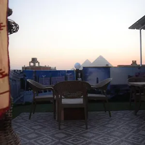 Cheops Pyramids Veiw