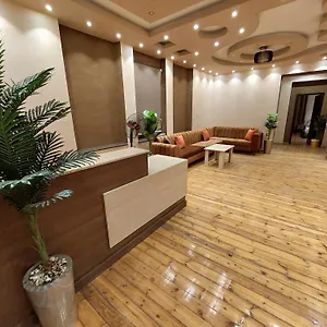 Plaza 70 Hostel
