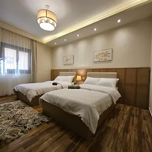 Apartment Luxury 3 Bedroom By A1 - 303 *