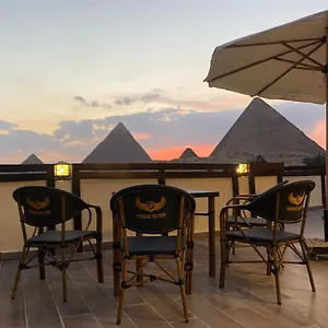 Pyramids Era View Inn Kafrat al Jabal