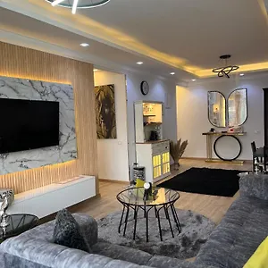 Apartment فاخرة مطلة على نهر النيل
