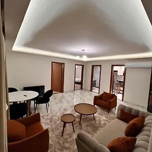 White Palace Auc St *