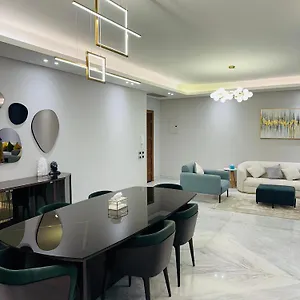 Apartment Omi Resdance Silver Palm *