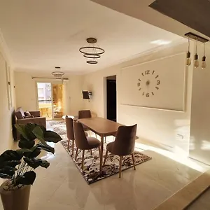 Apartment Cozy In Cairo