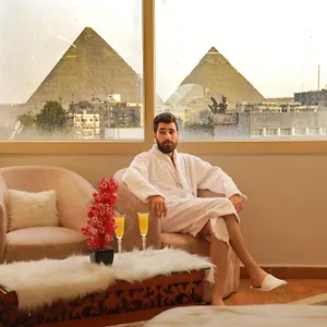 The Muse Pyramids Inn *