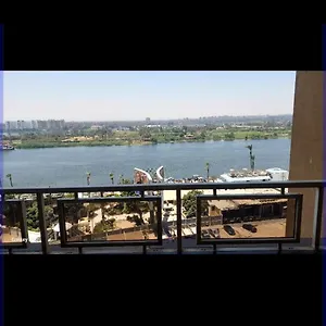 Apartment أبرج المعادي استار *