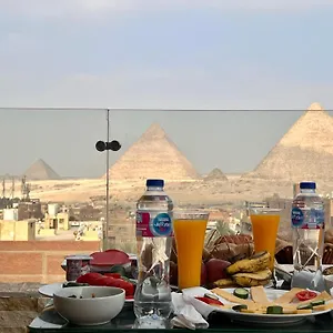 New Hope Pyramids View Apartment *